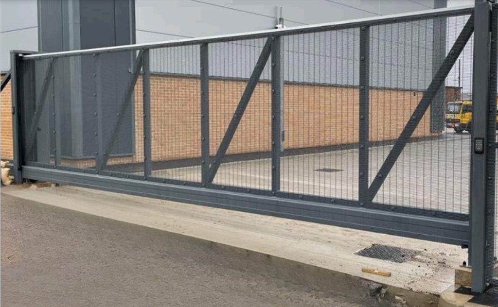 Perimeter Gate Design Commercial Perimeter Solutions - Aluminium Gates Direct
